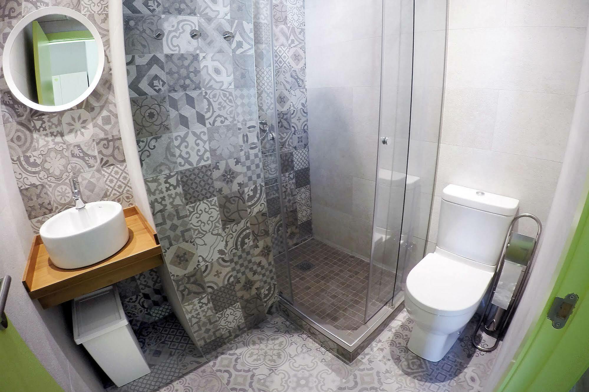 Meeting Point Albergue Barcelona